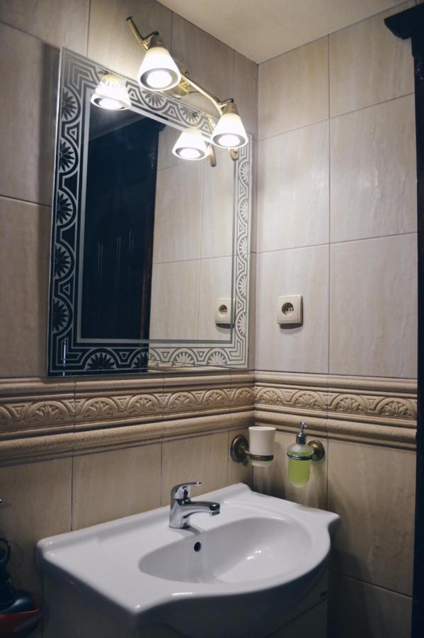 3-Room Apartments In Central City Leopoli Esterno foto